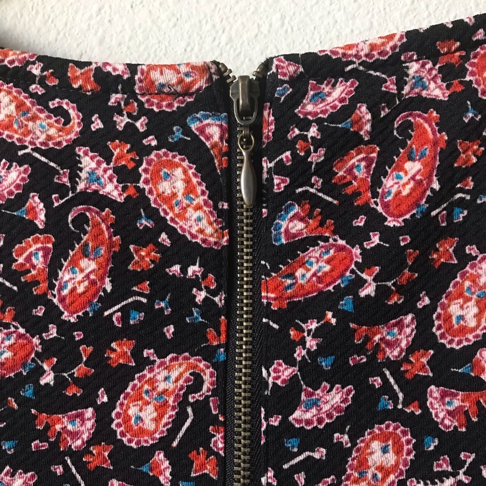 Pattern Dress - Picture 4 of 4